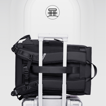 Czerwony plecak miejski młodzieżowy, wodoodporny, na laptopa 15,6", 17 l, dla aktywnych kobiet. SUPER FIVE FB723 Red