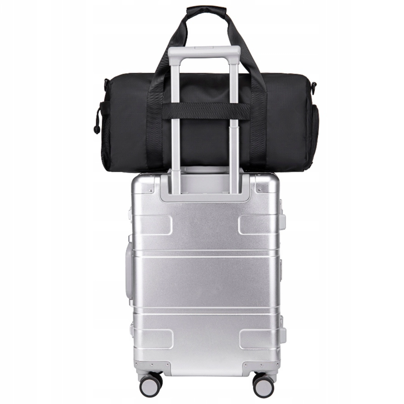 Czerwona torba sportowa 25 l pojemna, wodoodporna, miejska i młodzieżowa na każdy dzień Arctic Hunter LX00537 Red. pol_pl_Czerwona-torba-sportowa-25-l-pojemna-wodoodporna-miejska-i-mlodziezowa-na-kazdy-dzien-Arctic-Hunter-LX00537-Red-53_1