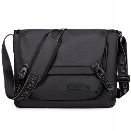 Torebka listonoszka czarna duża na ramię miejska wodoodporna uniwersalna na tablet 9,5 l Arctic Hunter K00528Black