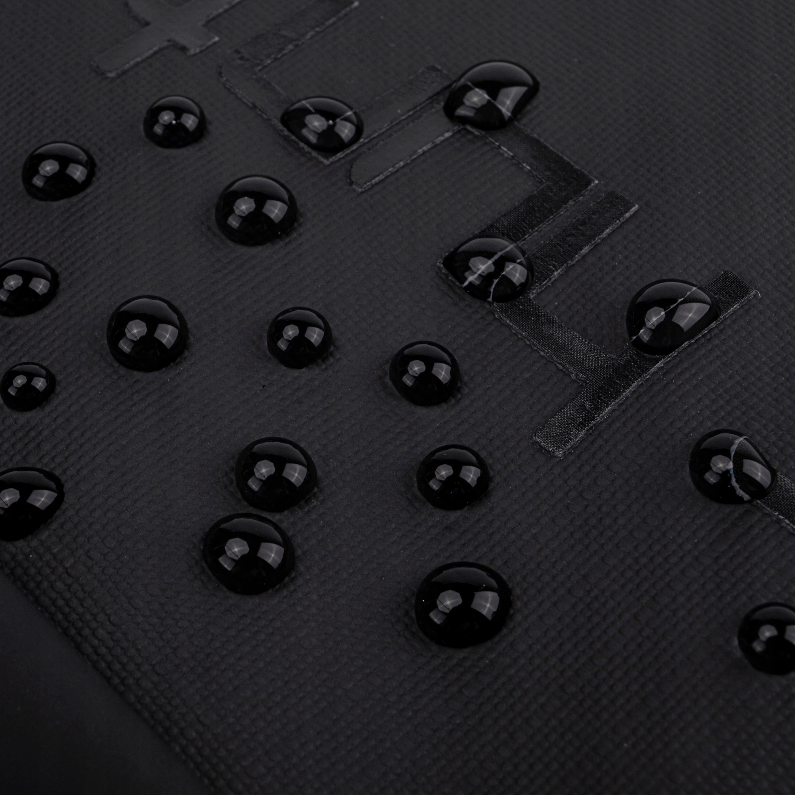 Czerwona torba sportowa 25 l pojemna, wodoodporna, miejska i młodzieżowa na każdy dzień Arctic Hunter LX00537 Red. pol_pl_Czerwona-torba-sportowa-25-l-pojemna-wodoodporna-miejska-i-mlodziezowa-na-kazdy-dzien-Arctic-Hunter-LX00537-Red-53_3