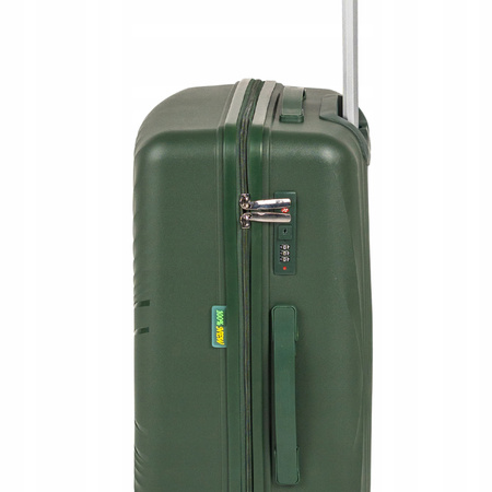 Walizka średnia ciemnozielona elegancka walizka podróżna na kółkach lekka i trwała 65L Wowbag 7905 M dark green