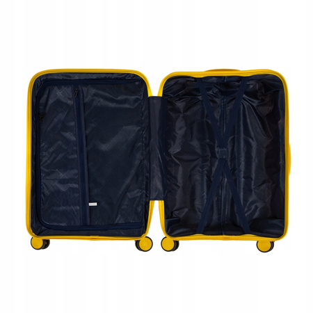 Walizka mała do samolotu żółta – modna, praktyczna, lekka i wytrzymała podróżna na kółkach Wowbag 6910 S yellow