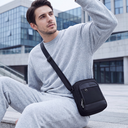 Saszetka męska czarna na ramię torba miejska biznesowa wodoodporna modna stylowa 2,7 L Arctic Hunter K00689Black