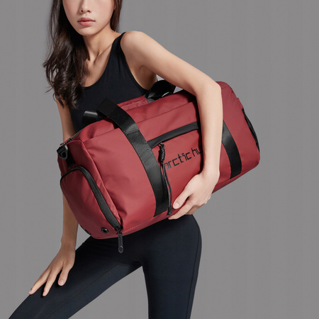 Czerwona torba sportowa 25 l pojemna, wodoodporna, miejska i młodzieżowa na każdy dzień Arctic Hunter LX00537 Red.