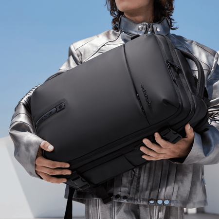 Plecak kompresyjny próżniowy podróżny czarny pojemny 42L wiele kieszeni rozszerzany Arctic Hunter B00866 black