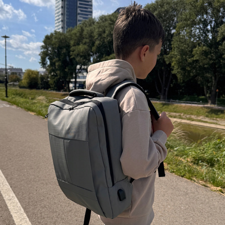 Plecak szkolny, do pracy szary, na laptopa 15,6" z USB dla chłopaków/dziewczyn nowoczesny VIO BK91103 grey