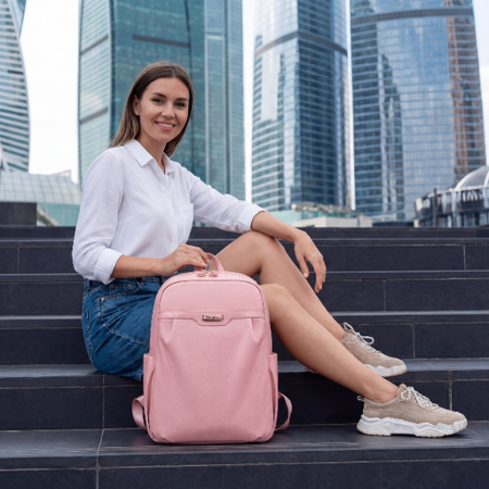 Plecak pudrowy dla dziewczyny modny lekki elegancki na laptop 13 MacbookAir