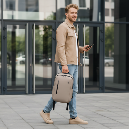 Plecak męski beżowy miejski na co dzień z USB wejściem do pracy na studia B00915 khaki