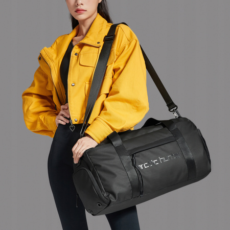 Torba sportowa czarna 25 l miejska, wodoodporna, modna i pojemna na siłownię i podróż. Arctic Hunter LX00537 Black.