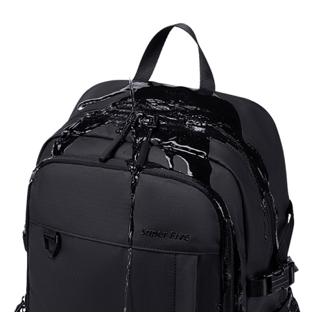 Biały plecak miejski dla nowoczesnych kobiet, na laptopa 15,6", 18 l, podróżny i na co dzień. SUPER FIVE FB696 White.