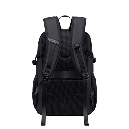 Czarny plecak miejski wodoodporny, 18 l, na laptop 15,6", do pracy, studiów i podróży. SUPER FIVE FB696 Black