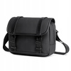 Torebka listonoszka czarna na ramię miejska wodoodporna elegancka na tablet 10,2″ 5,8 l Arctic Hunter K00568Black