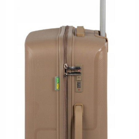 Walizka do samolotu beżowa średnia – modna, trwała, na kółkach, elegancka i praktyczna Wowbag 7918 M champagne