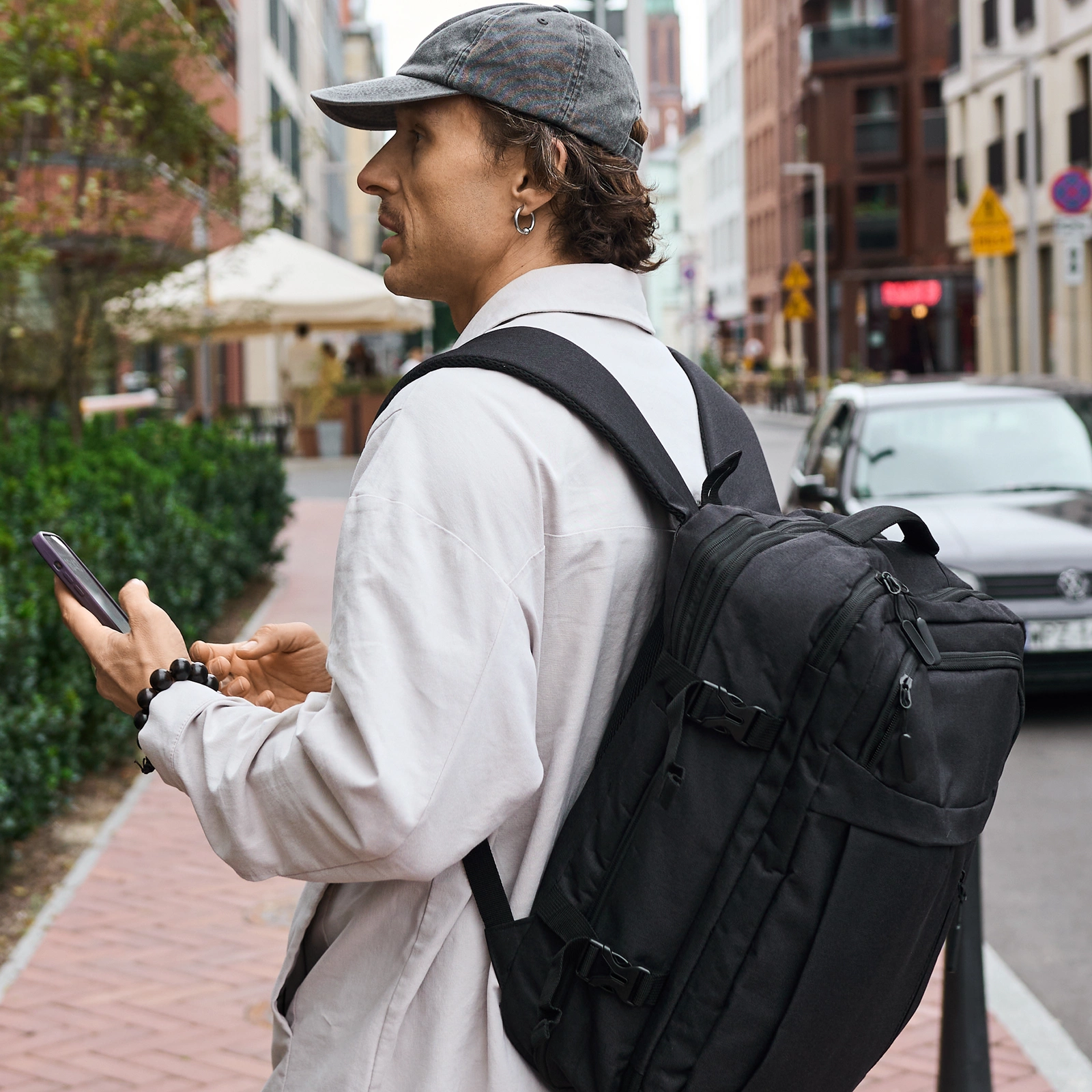 Plecak podróżny miejski czarny nowoczesny rozszerzany pojemny 42L na laptopa VIO WJ8572C black pol_pl_Plecak-podrozny-miejski-czarny-nowoczesny-rozszerzany-pojemny-42L-na-laptopa-VIO-WJ8572C-black-293_3