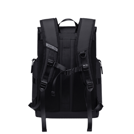 Czarny plecak miejski młodzieżowy, wodoodporny, na laptopa 15,6", 17 l, z wieloma kieszeniami. SUPER FIVE FB723 Black.