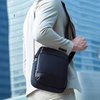 Saszetka męska granatowa wodoodporna na ramię torba biznesowa miejska stylowa na telefon 3,4 L Arctic Hunter K00679Blue