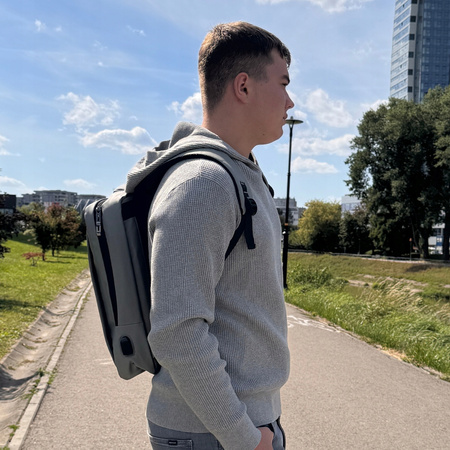 Plecak szkolny, do pracy szary, na laptopa 15,6" z USB dla chłopaków/dziewczyn nowoczesny VIO BK91103 grey