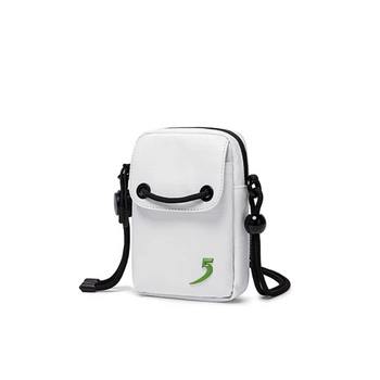 Saszetka damska biała mini wodoodporna torebka miejska na ramię kompaktowa 0,8 l FKB525White